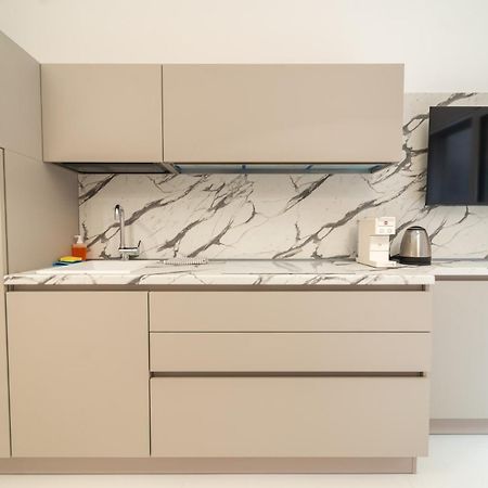 Homeby, Mascarella Patio Apartment Болонья Екстер'єр фото