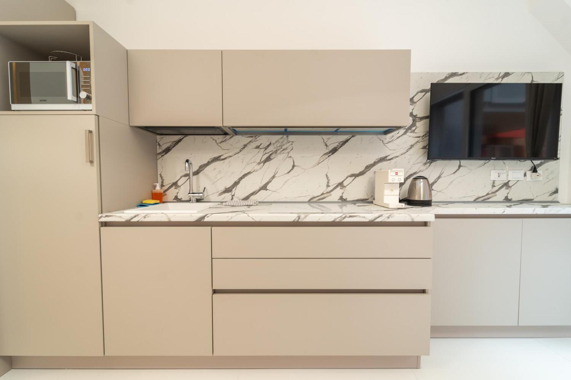 Homeby, Mascarella Patio Apartment Болонья Екстер'єр фото