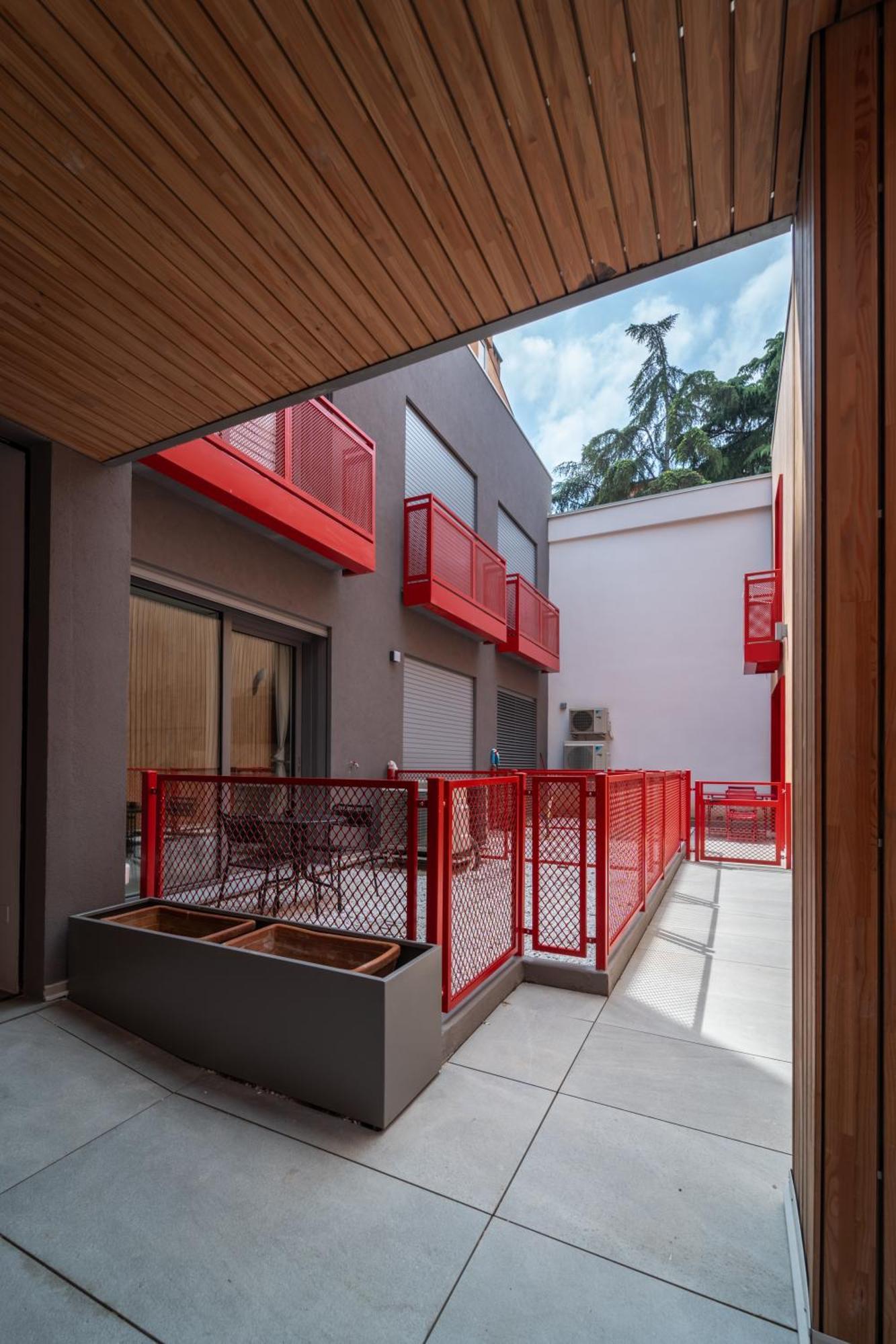 Homeby, Mascarella Patio Apartment Болонья Екстер'єр фото
